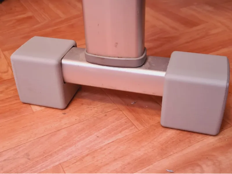 Rialzo 30mm per piede tavolo caravan