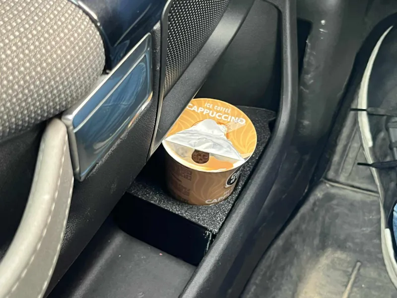 Citroën C4 Cactus (2017) Door-Pocket Cupholder
