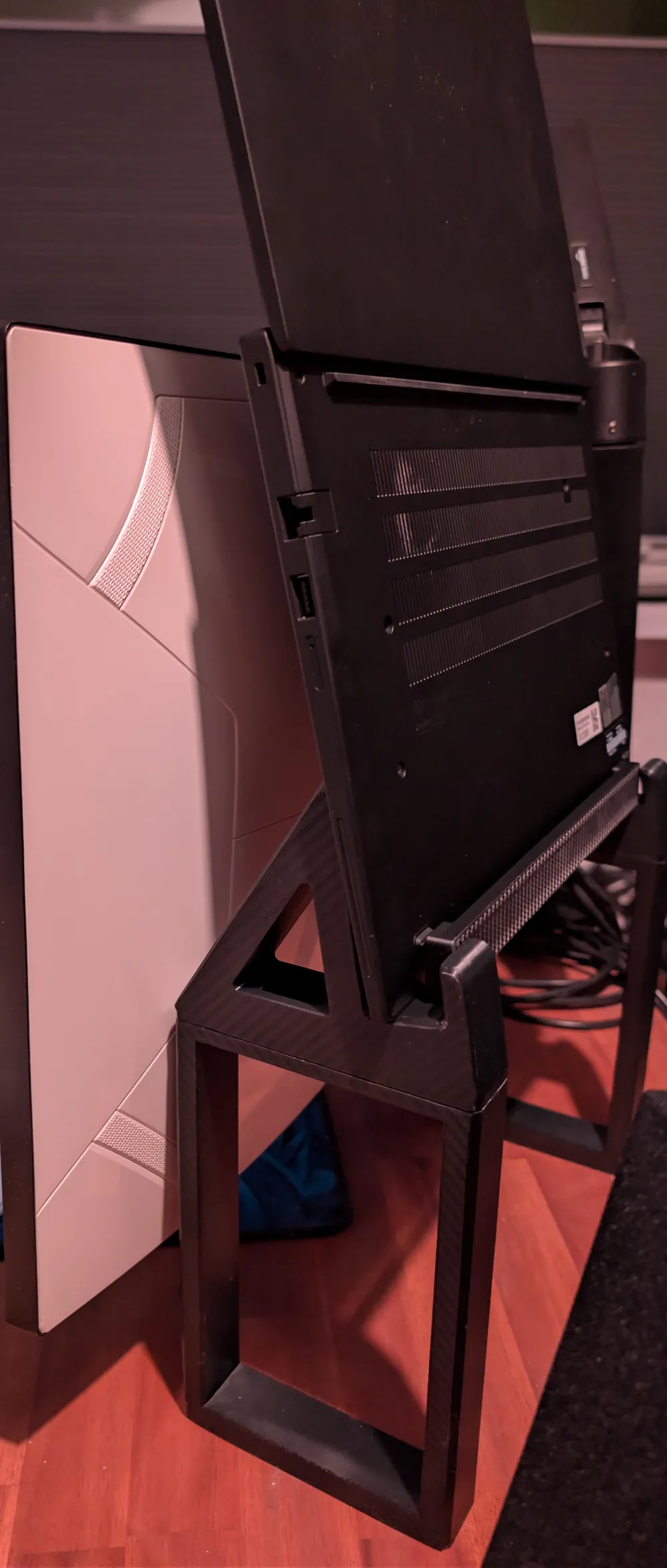 Computer Screen Legs Standing Laptop Stand with 200mm leg Remixed by TBSniller MakerWorld ...