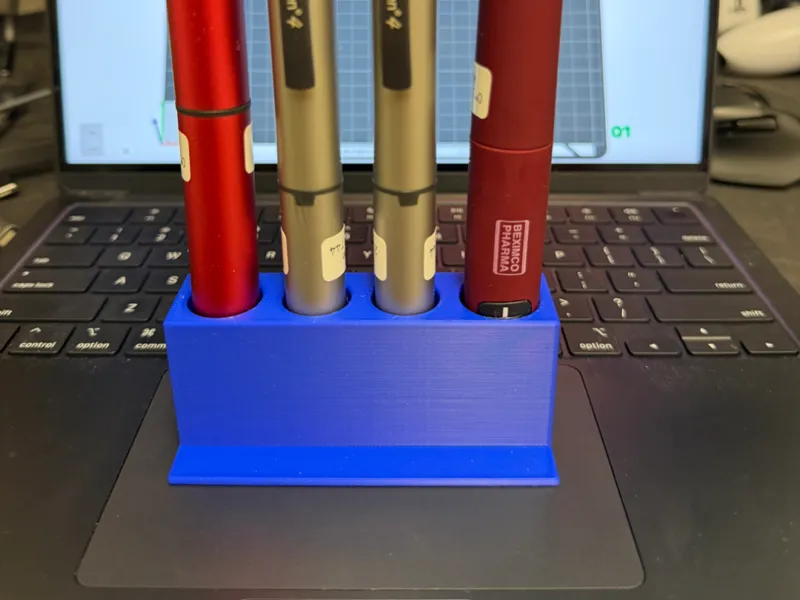 Vertical 3ml insulin pen holder