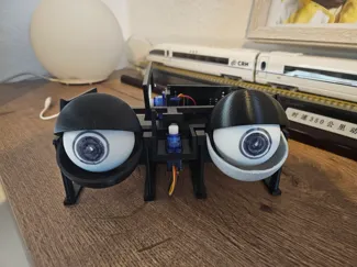 PS4-Controller gesteuerte Augen mit 6 Servos esp32