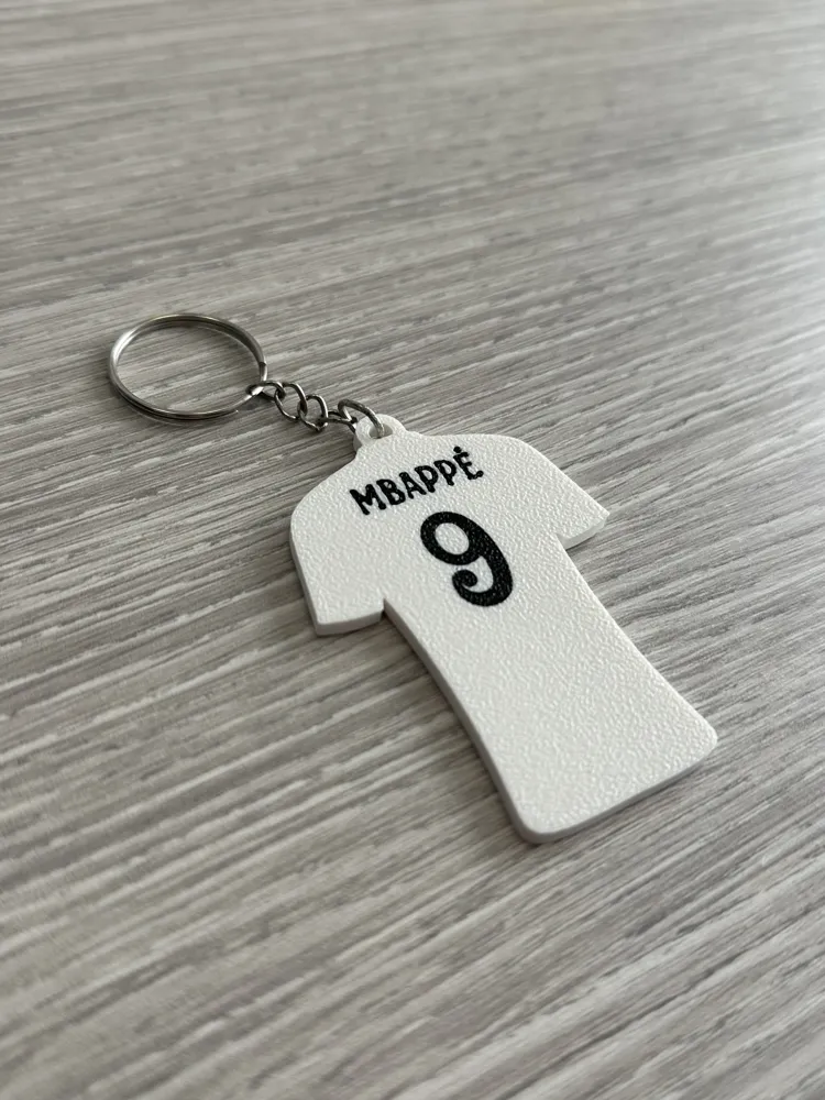 Kylian Mbappé T-Shirt Keychain – Real Madrid by ArgraficMakerWorld ...