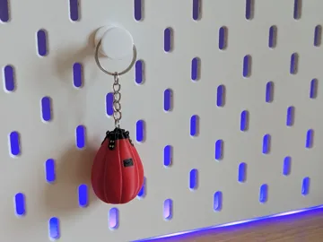 Llavero: Punching Bag Keychain — vista de referencia 2