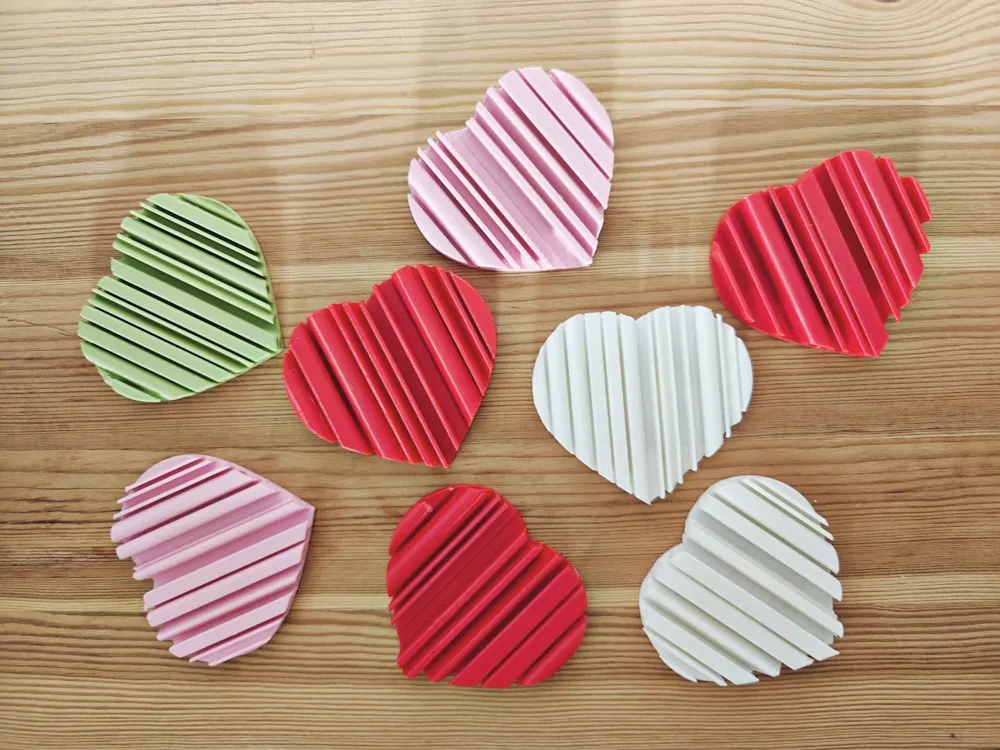 Heart shaped Love Messages by noordinaryleaf - MakerWorld
