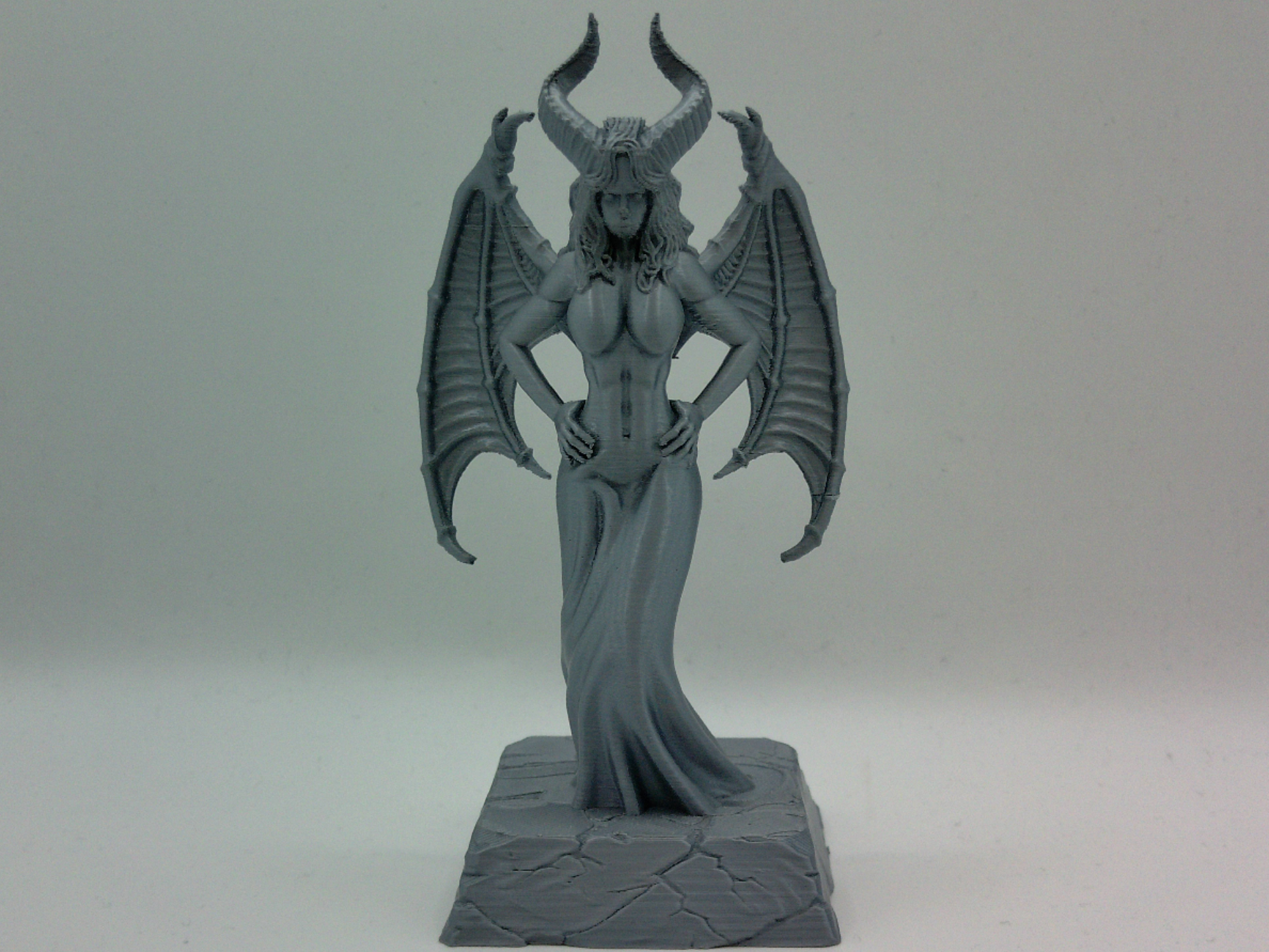 Miniatura 1 do modelo 3D Demoness