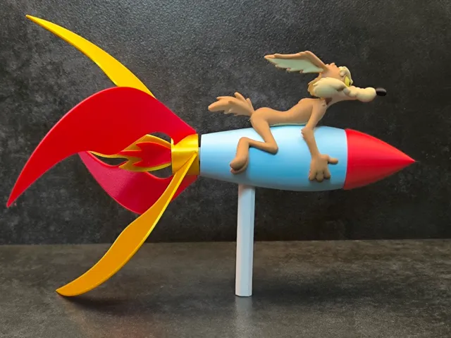 Coyote Rocket - Wind Spinner