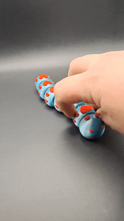 Articulated Love Bug | Print-in-Place Flexi Fidget