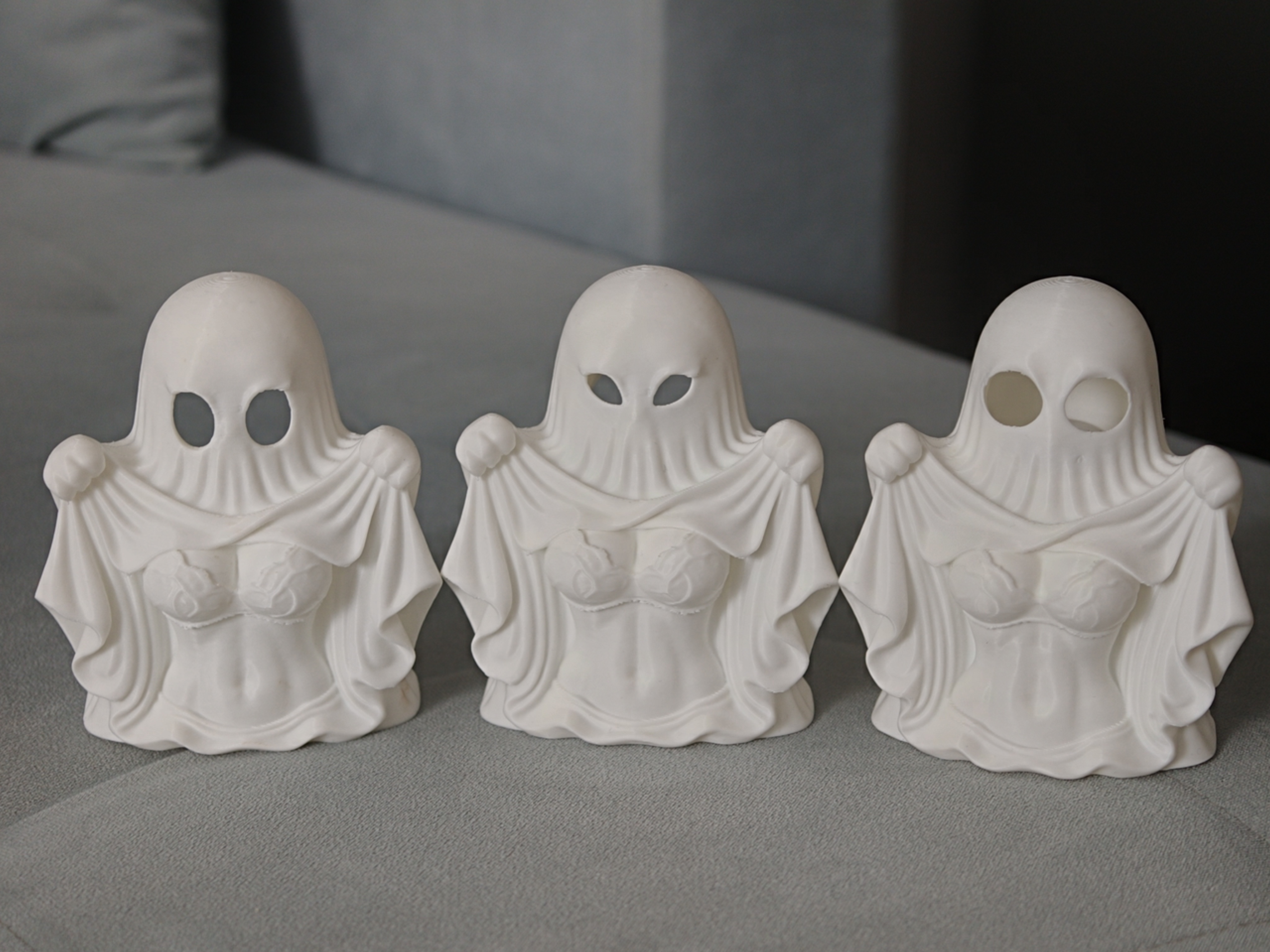 Ghost Girls – Decorative LED Tea Light Lamps - 1