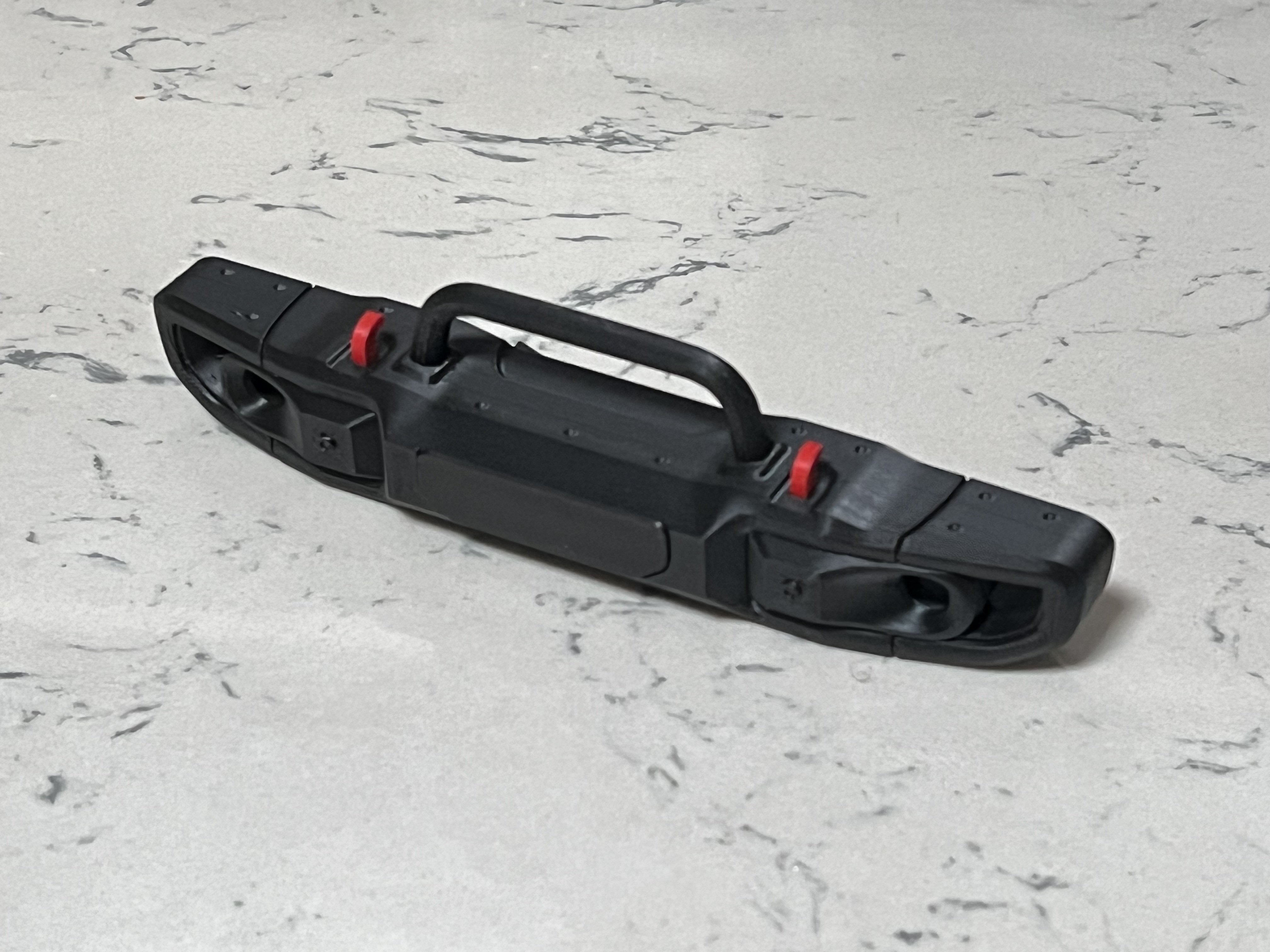 Miniatura 1 do modelo 3D 易控4082 v3 牧马人10周年前杠