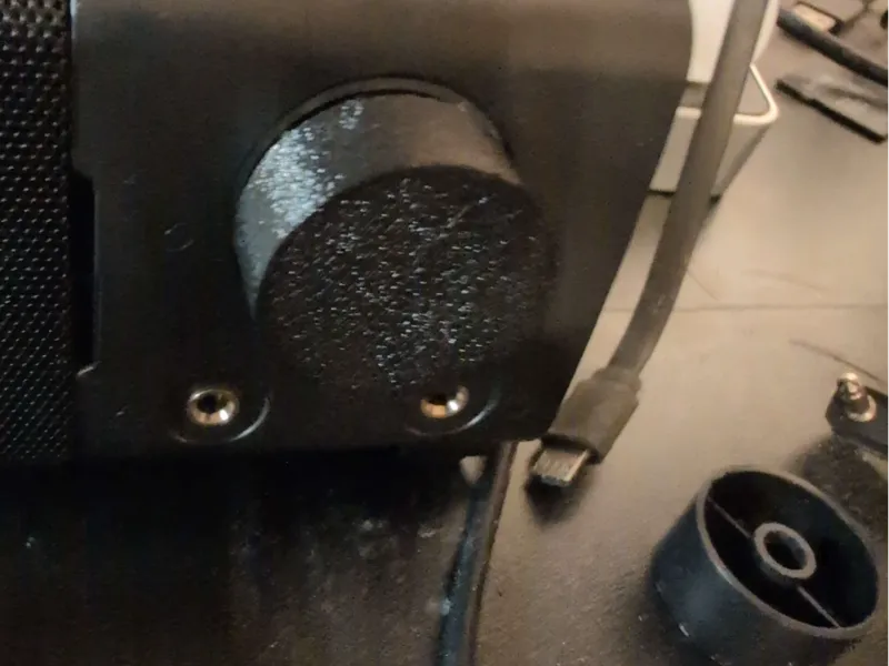 Redragon GS550 gaming speakers, upgraded knob
