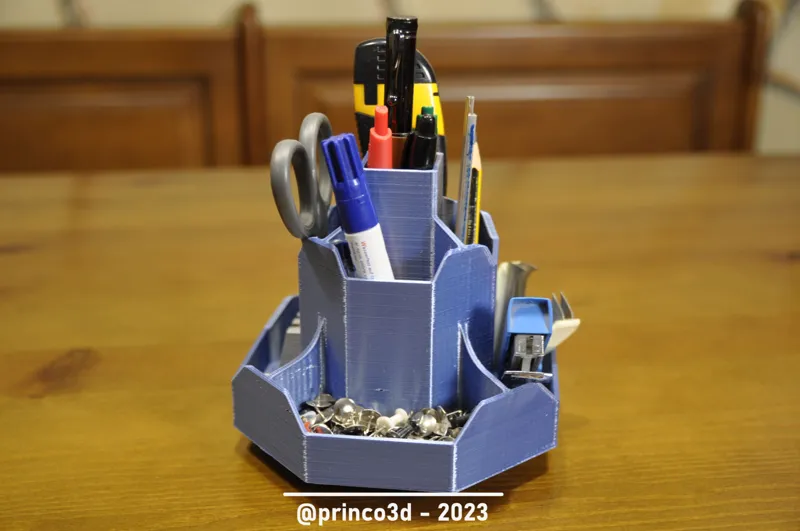 Rotating Desk Organiser