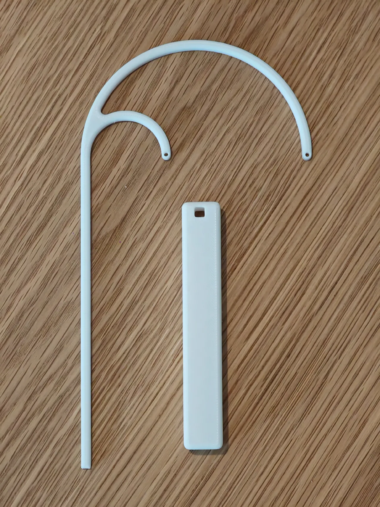 Earring display stand - Model wave view 3
