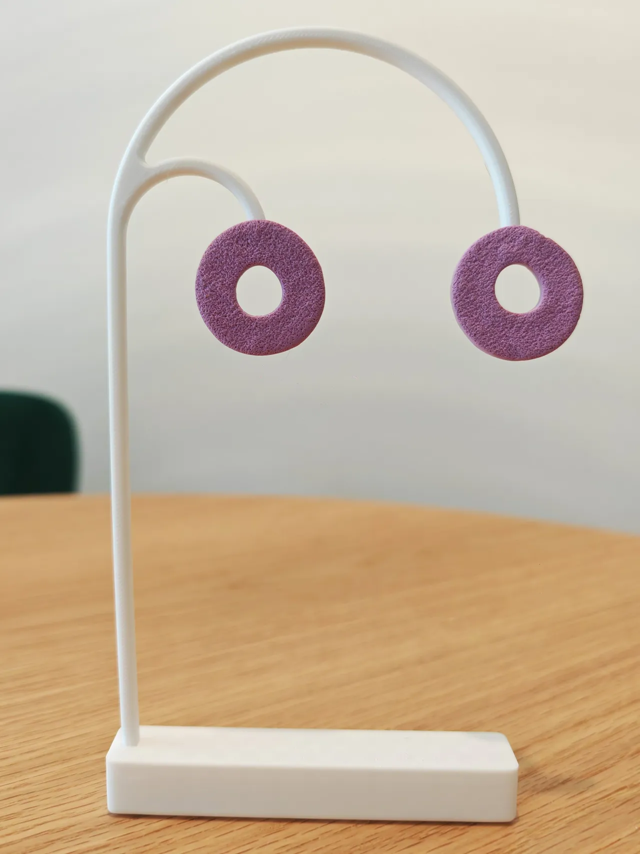 Earring display stand - Model wave view 2