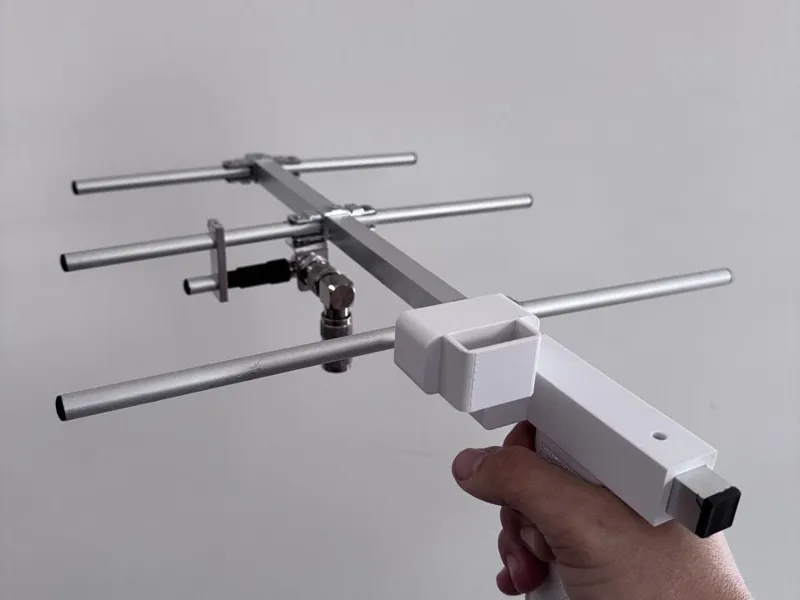 Antenna Holder