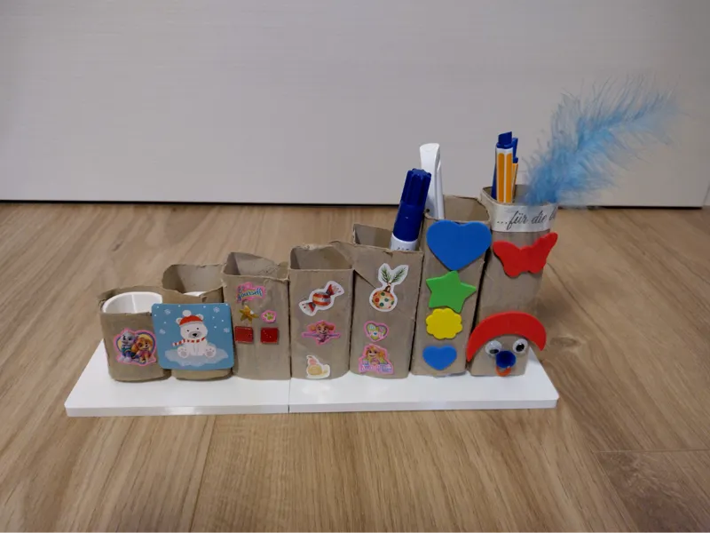 Kids Craft: Pen Holder (Toilet Paper Tubes)