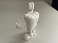 Figurine dent avec brosse à dents — photo 5