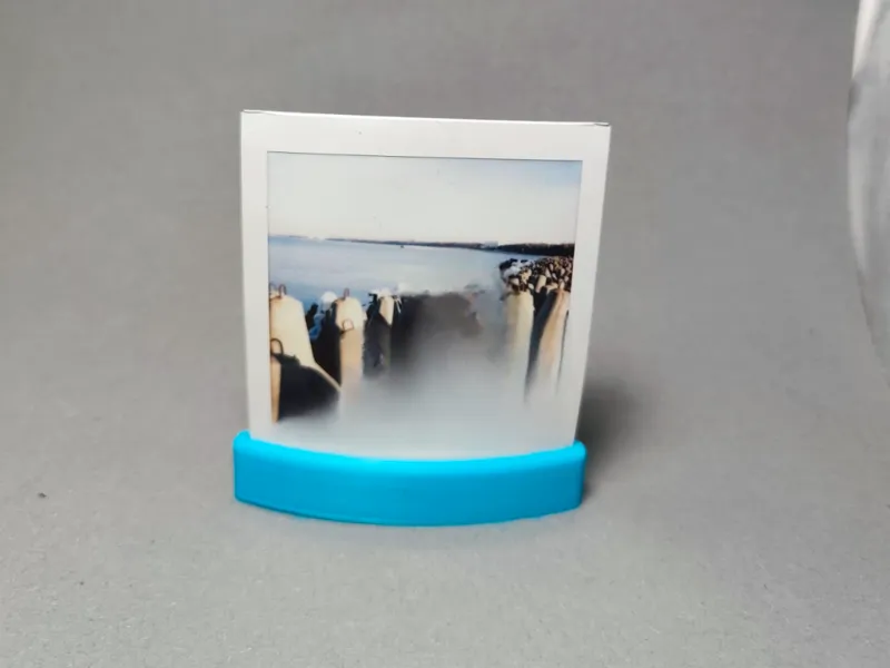 INSTAX universal photo holder