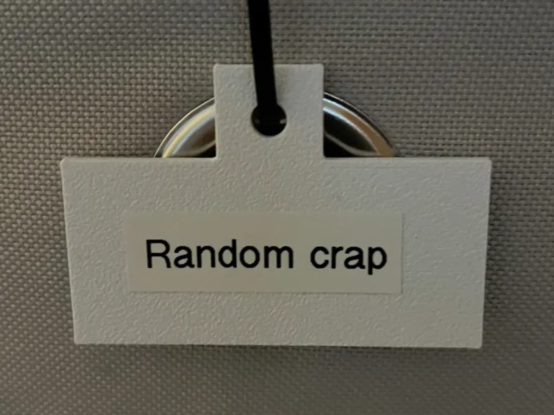 Hanging tag