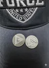 Single-color version requires no filament changes