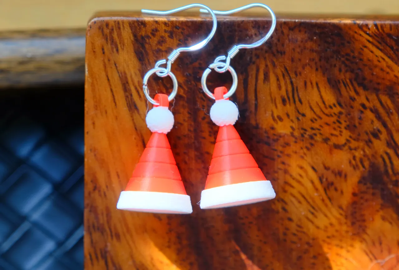 Adorable 3D Santa Hat Earrings (0.4mm Nozzle) view 3