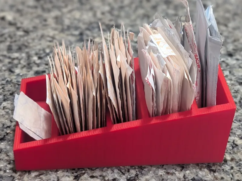 jewelry-desk-band aid organizer