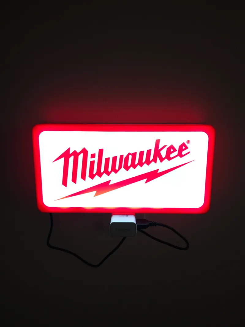Milwaukee Light Box