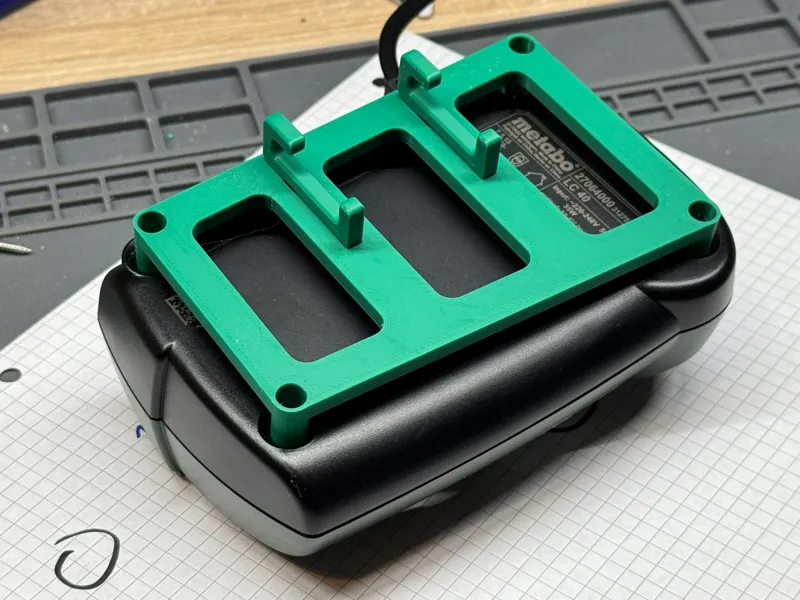 Metabo charger mount for Ikea Skadis