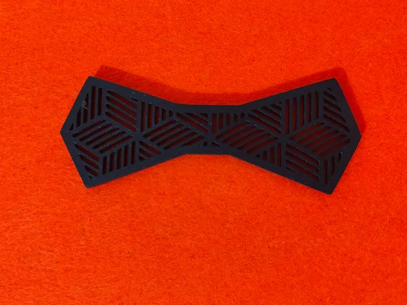 Bowtie - Cubic Lines