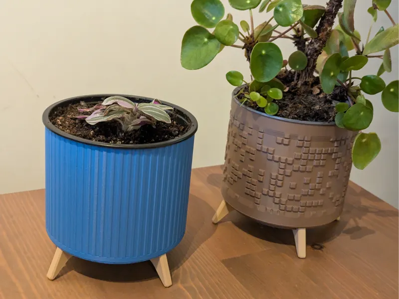Modern and Pixel-esque Plant Pot With Legs