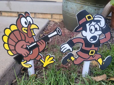 Thanksgiving Yard Decorations - Turkey Fights Back