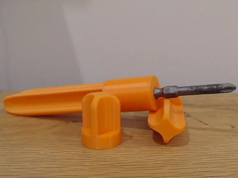 simple screw driver (3 sizes)