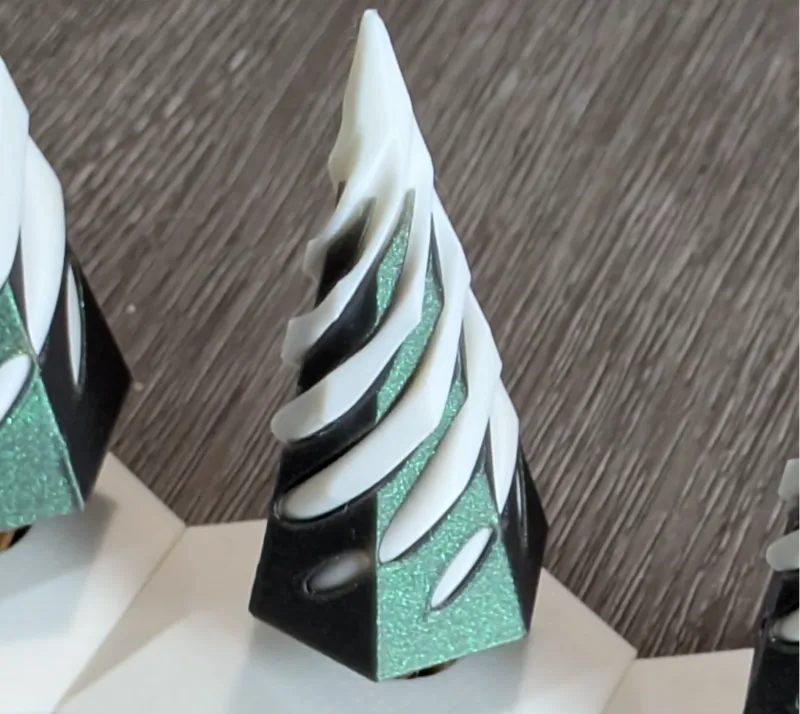Modular Snowscene Tree - Medium