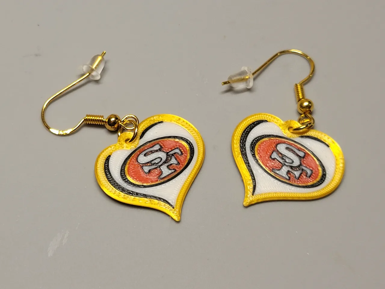 Earrings, 49ers Love, Detail Logo in Heart view 4