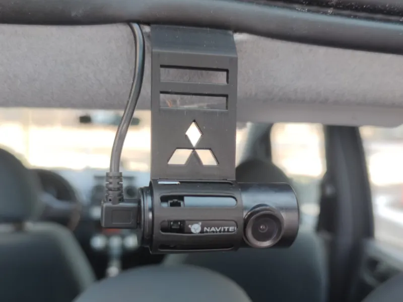 Rear camera mount for headliner – Mitsubishi