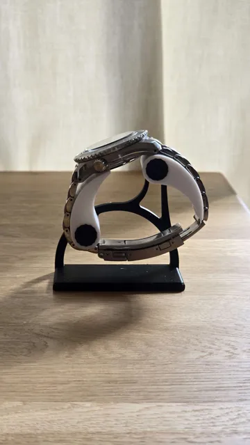 Soporte: Adjustable Watch Stand – Fits Any Strap Size — vista de referencia 4