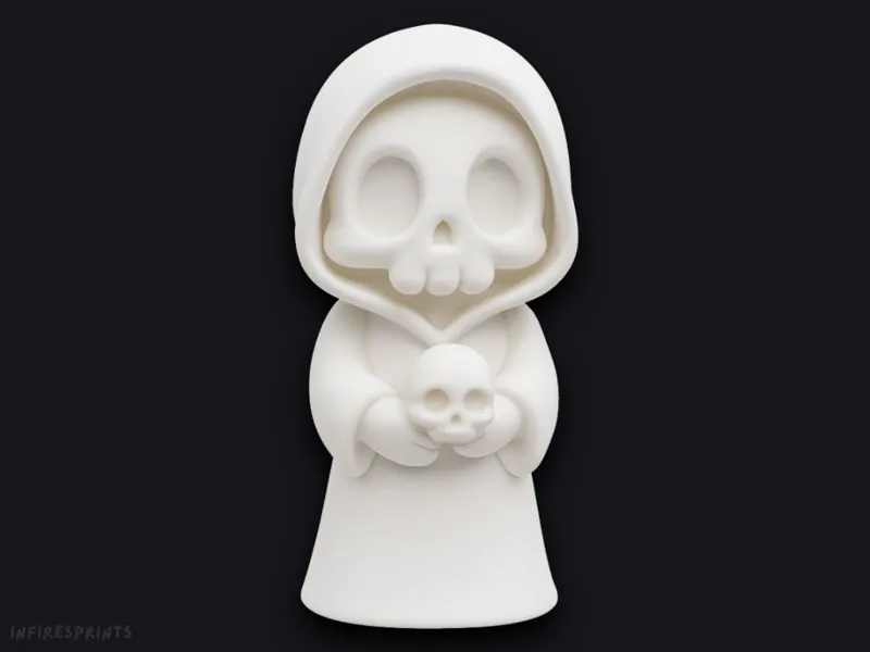Kleiner Halloween Sensenmann mit Totenkopf