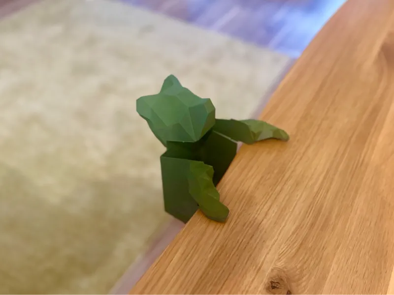 Bear-Shaped Trash Bin