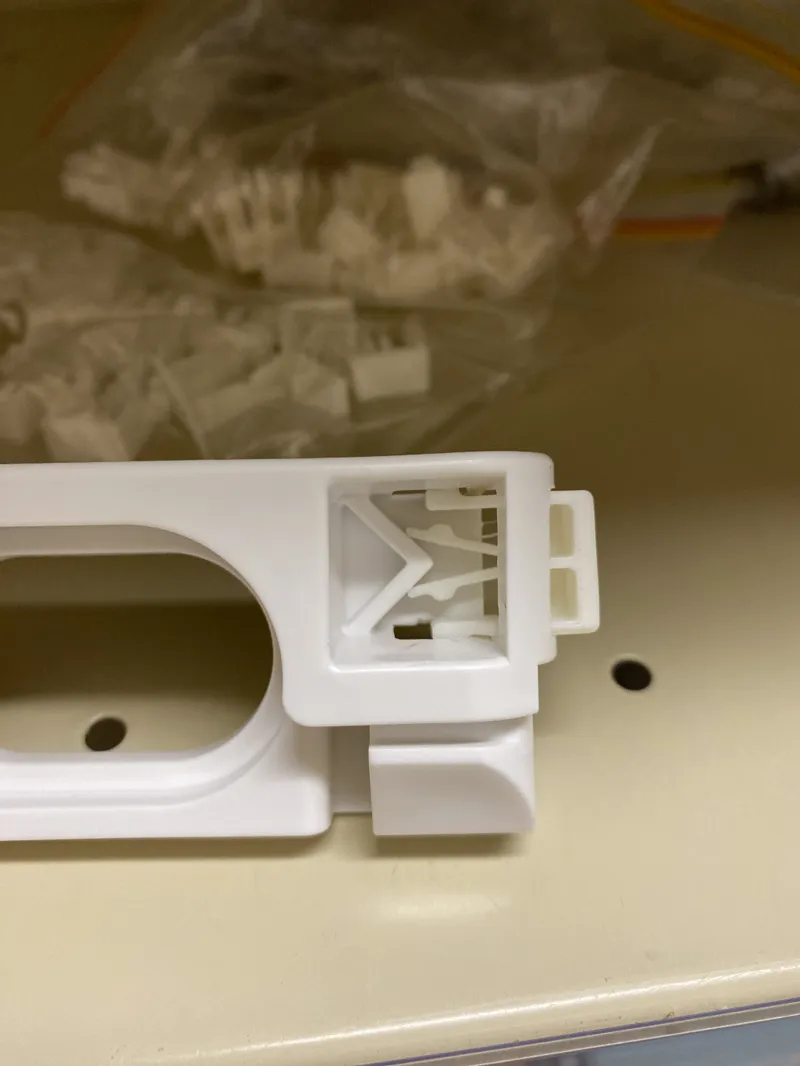 Caroma Trident toilet seat replaacement release button clip