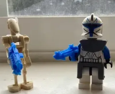 Brick/l e g o Clone trooper and droid Blaster