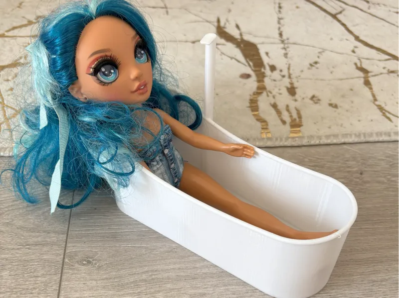 Rainbow High Doll Bathtub