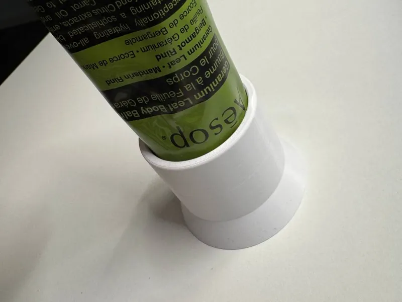Aesop Balm 3.3oz stand