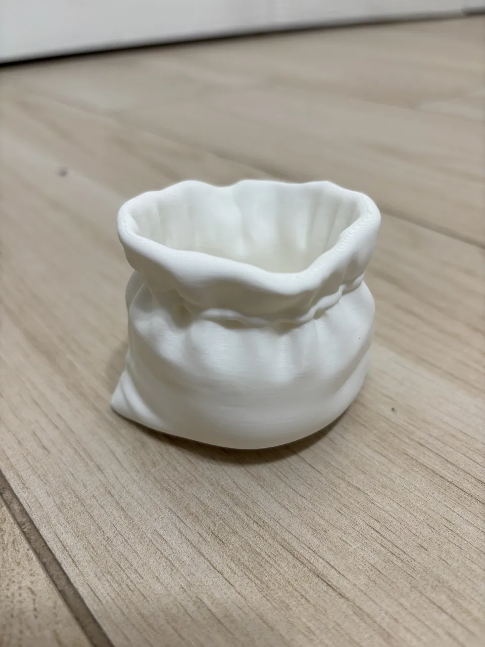 Soft Bag Vase – 3D Printed Fabric-Effect Sack view 4