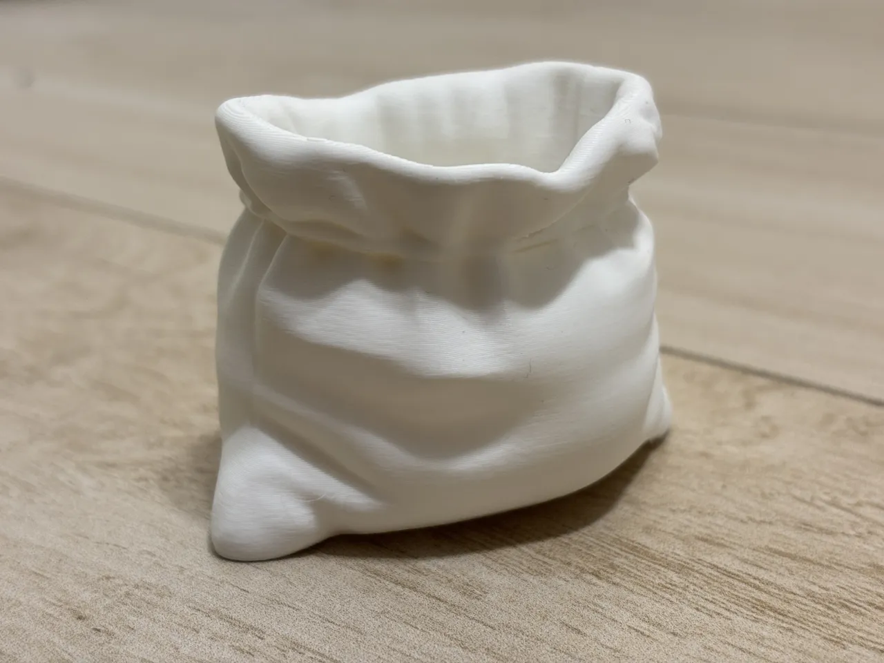Soft Bag Vase – 3D Printed Fabric-Effect Sack view 3