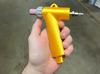 Performing sandblast gun