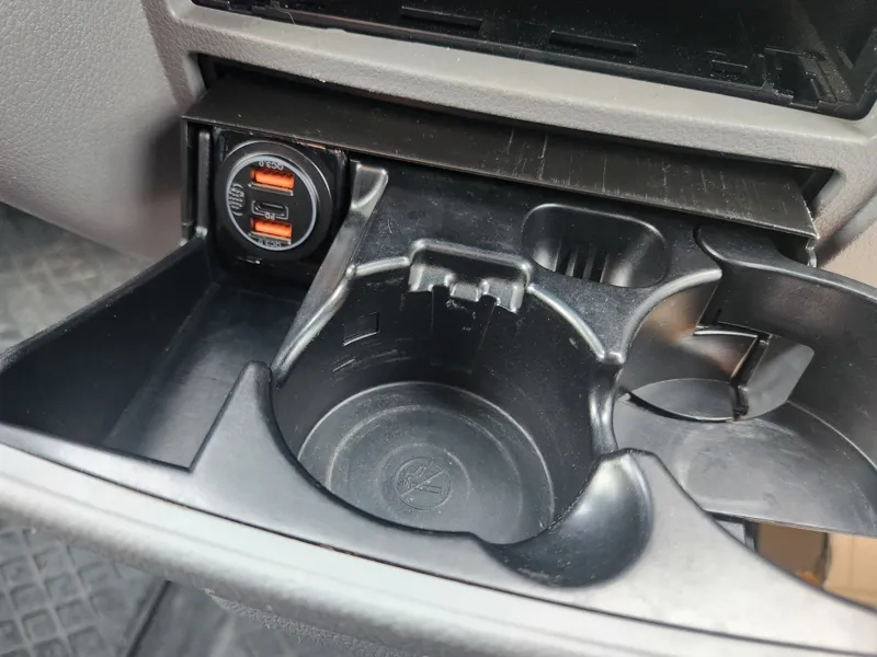Sprinter Cigarette Socket adapter