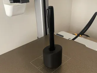 Pen Holder 