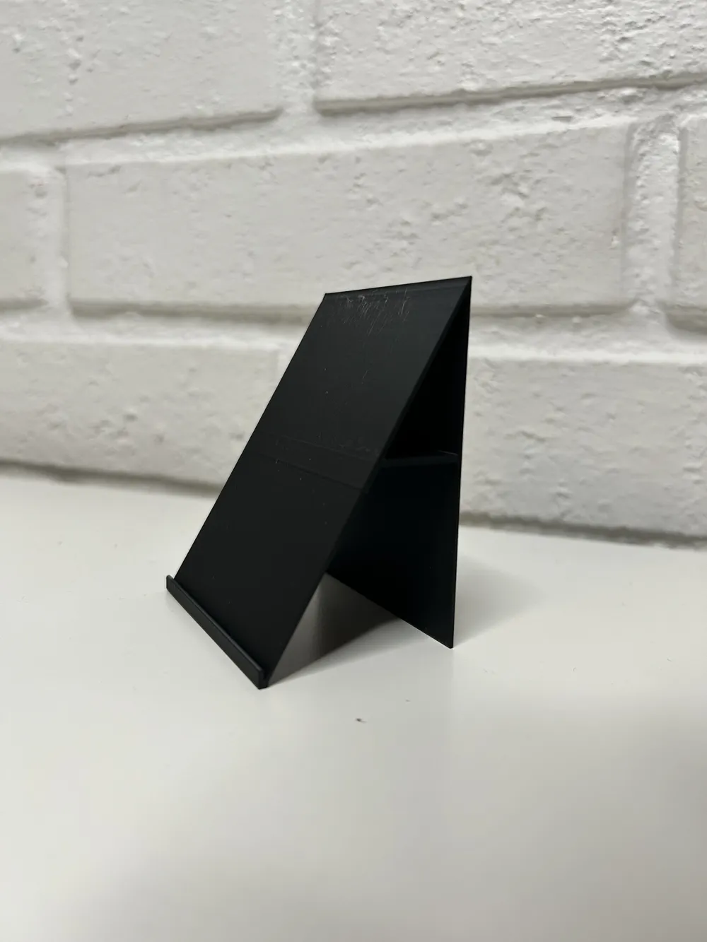 Discrete sports card display - Free 3D Print Model - MakerWorld