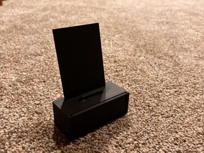 Card Stand With Customizable/Removable Front Plate