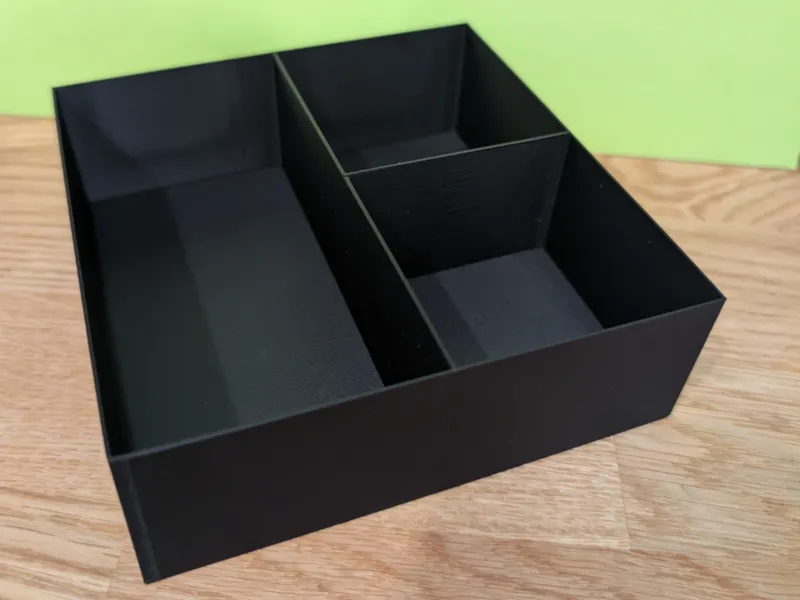 Container 