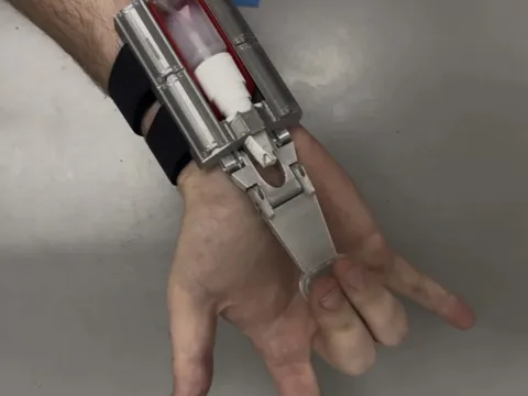 Modelo para impresión 3D: bnd working web shooters — referencia de MakerWorld